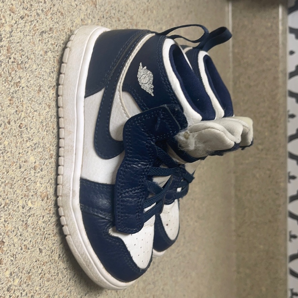 Nike Worn Baby shoes Size 10C